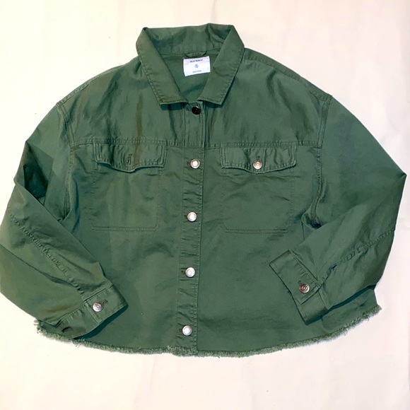 Old Navy Jackets & Blazers - Beautiful denim, khaki unfinished bottom, jean jacket